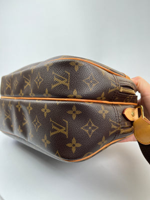 LOUIS VUITTON - REPORTER PM IN MONOGRAM CANVAS - YR 2010
