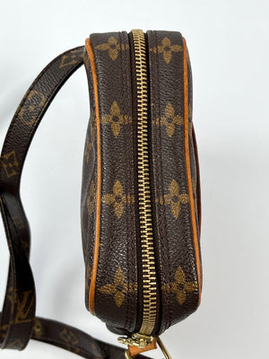 LOUIS VUITTON - DANUBE CROSS BODY BAG IN MONOGRAM CANVAS - YR 2003