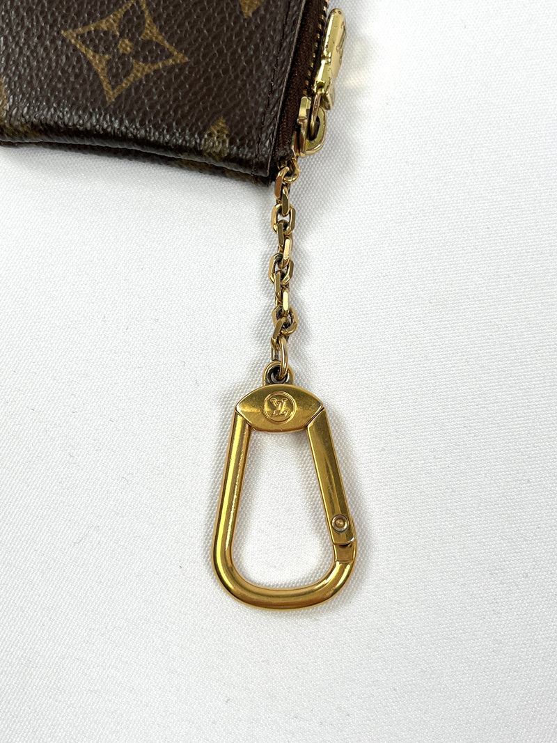 LOUIS VUITTON - POCHETTE CLES KEY CASE IN MONOGRAM CANVAS