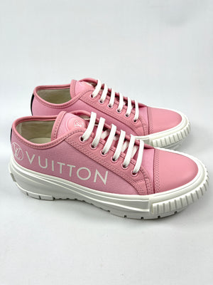 LOUIS VUITTON - SQUAD SNEAKER IN ROSE - SZ 37 WORN ONCE