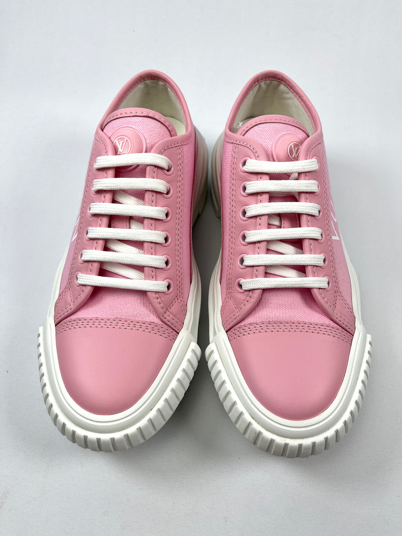 LOUIS VUITTON - SQUAD SNEAKER IN ROSE - SZ 37 WORN ONCE