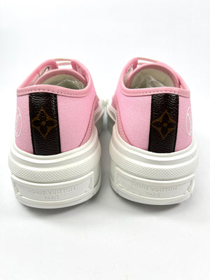 LOUIS VUITTON - SQUAD SNEAKER IN ROSE - SZ 37 WORN ONCE