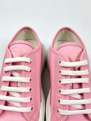 LOUIS VUITTON - SQUAD SNEAKER IN ROSE - SZ 37 WORN ONCE