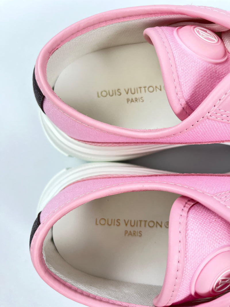 LOUIS VUITTON - SQUAD SNEAKER IN ROSE - SZ 37 WORN ONCE