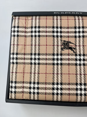 BURBERRY - NOVCHECK QUILTED FEATHER DUVET - NEW - 150 X 200 CM