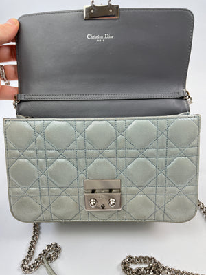 DIOR - LIGHT BLUE MISS DIOR PROMENADE POUCH
