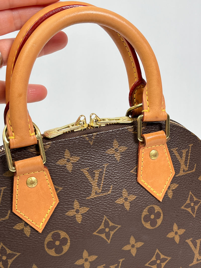 LOUIS VUITTON - ALMA BB IN MONOGRAM CANVAS
