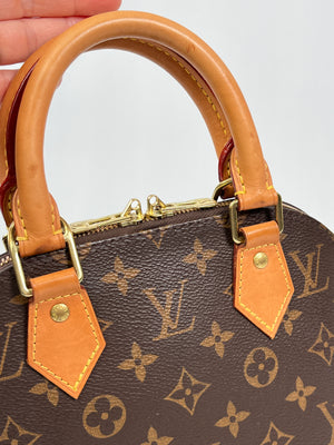 LOUIS VUITTON - ALMA BB IN MONOGRAM CANVAS