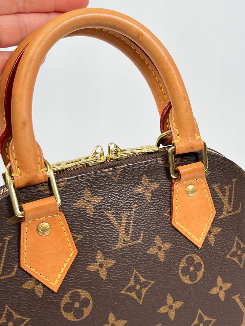 LOUIS VUITTON - ALMA BB IN MONOGRAM CANVAS