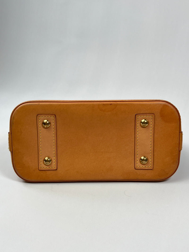 LOUIS VUITTON - ALMA BB IN MONOGRAM CANVAS
