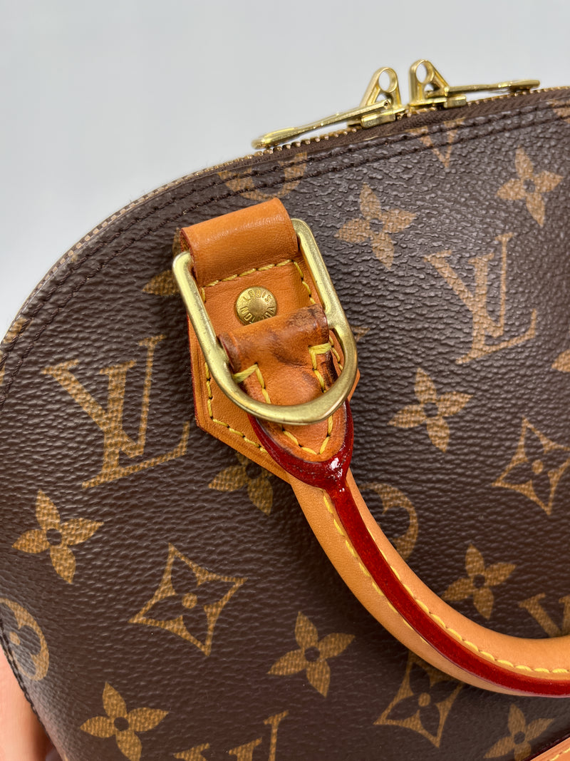 LOUIS VUITTON - ALMA BB IN MONOGRAM CANVAS
