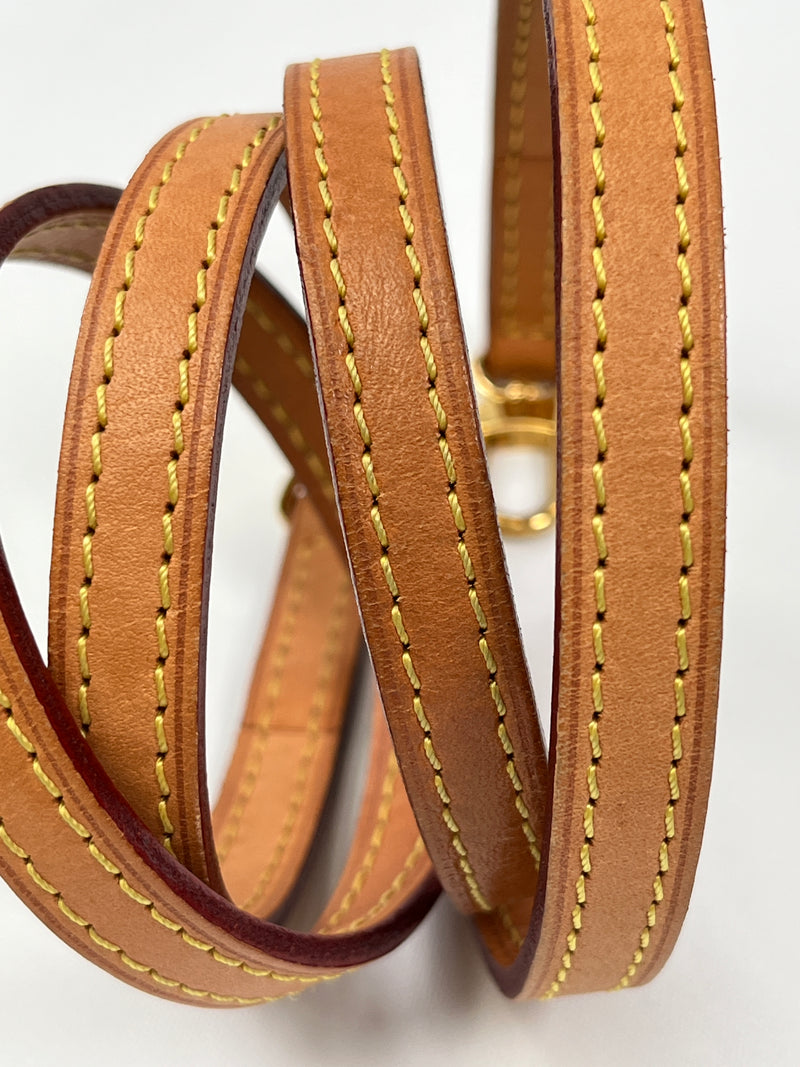 LOUIS VUITTON - ALMA BB IN MONOGRAM CANVAS
