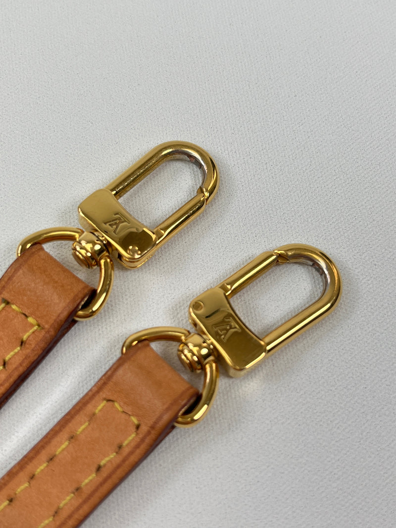 LOUIS VUITTON - ALMA BB IN MONOGRAM CANVAS