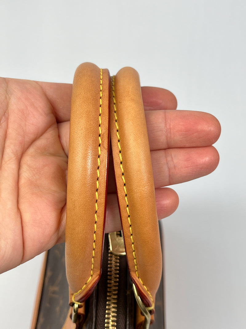 LOUIS VUITTON - ALMA BB IN MONOGRAM CANVAS