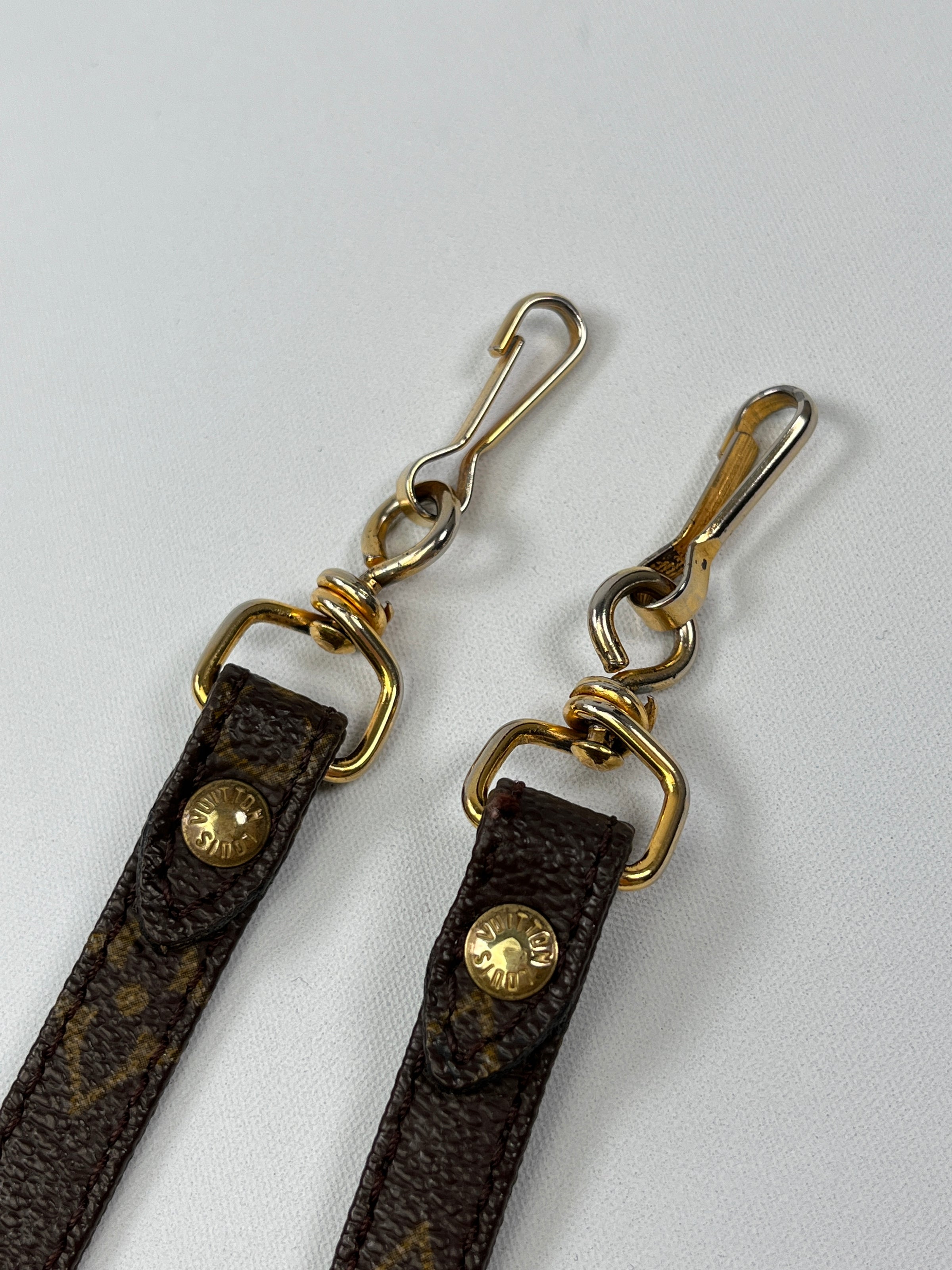 LOUIS VUITTON - MONOGRAM CANVAS SHOULDER STRAP - VINTAGE – RE.LUXE AU