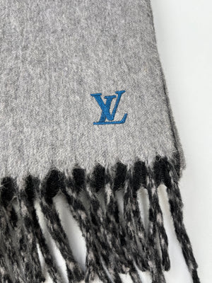 LOUIS VUITTON - GREY 100% CASHMERE STRIPE SCARF - 30 X 198 CM