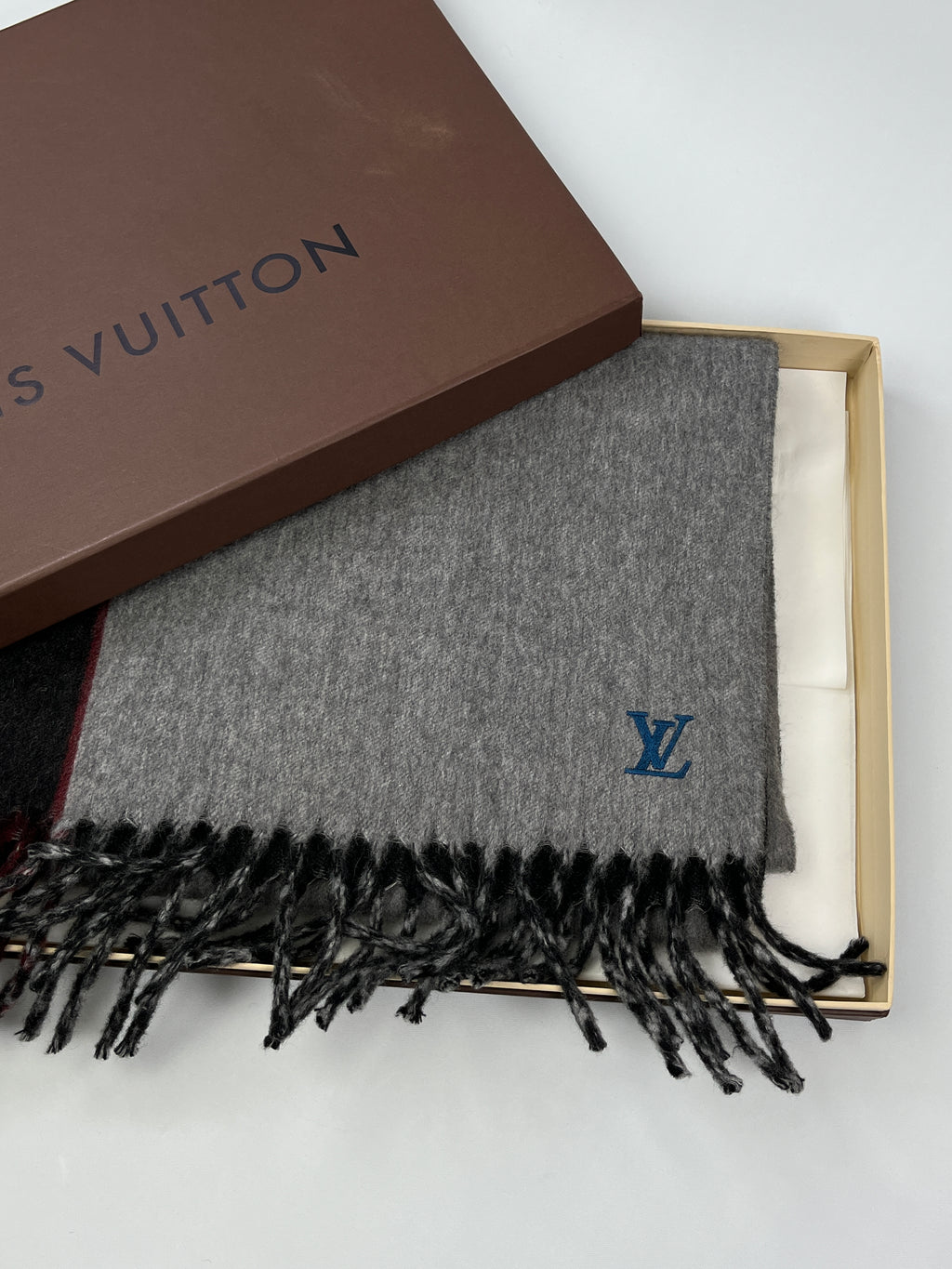 LOUIS VUITTON - GREY 100% CASHMERE STRIPE SCARF - 30 X 198 CM