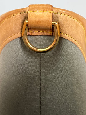 LOUIS VUITTON - STILLWOOD VERTICAL BAG IN PERLE MONOGRAM VERNIS