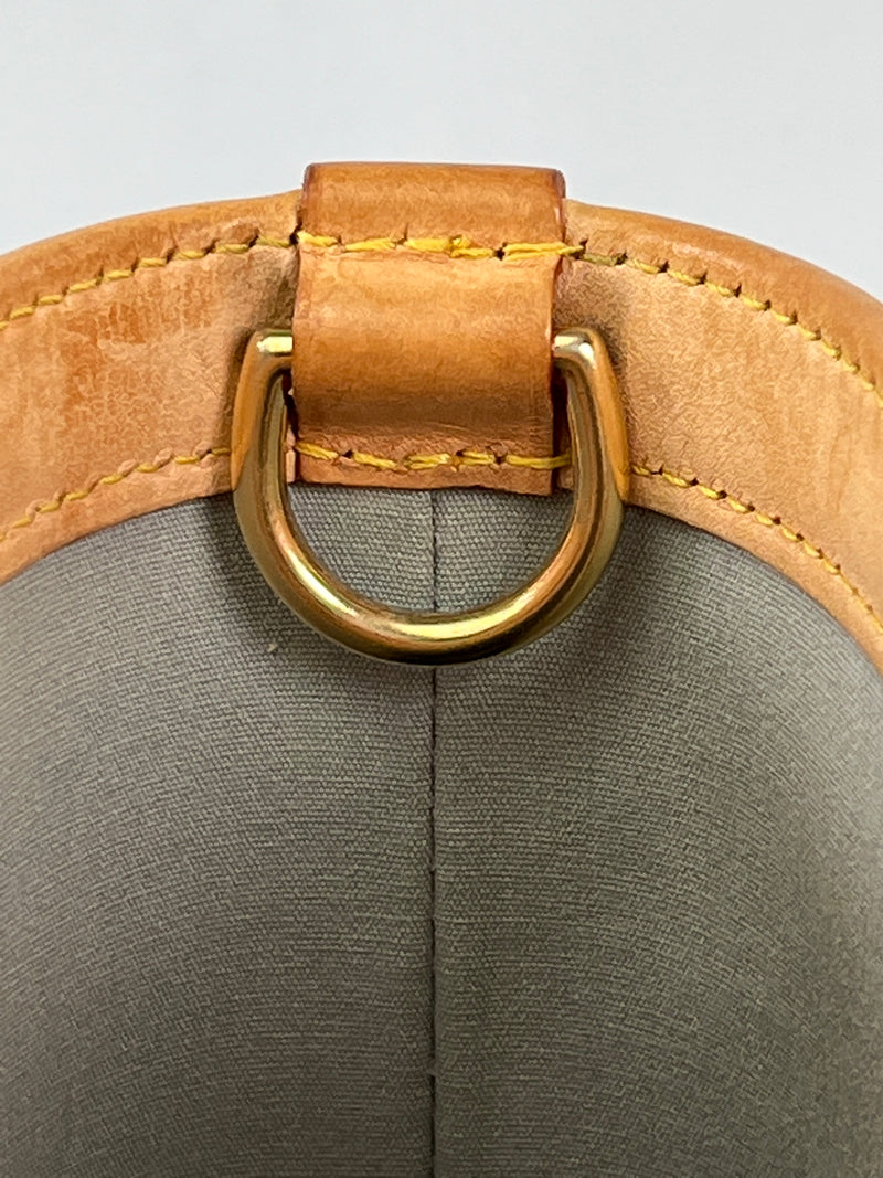 LOUIS VUITTON - STILLWOOD VERTICAL BAG IN PERLE MONOGRAM VERNIS