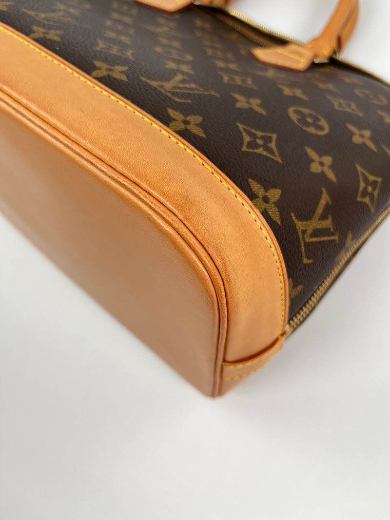 LOUIS VUITTON - ALMA PM HANDBAG MONOGRAM CANVAS - YR 2001