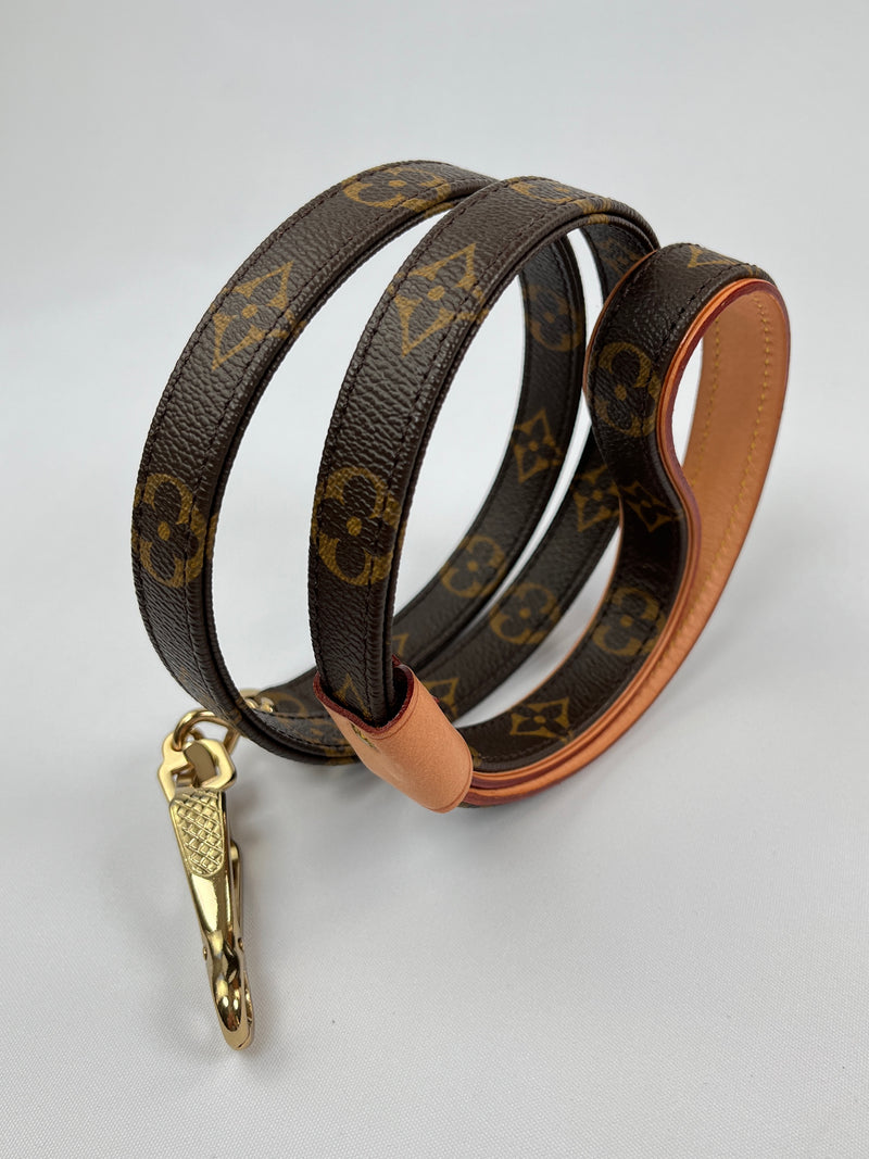 LOUIS VUITTON - BAXTER MONOGRAM DOG LEAD MM