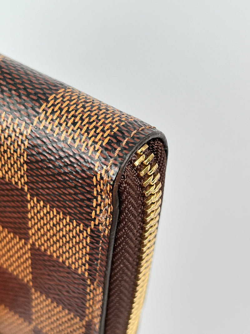 LOUIS VUITTON - CLEMENCE SLIMLINE ZIPPY WALLET DAMIER EBENE