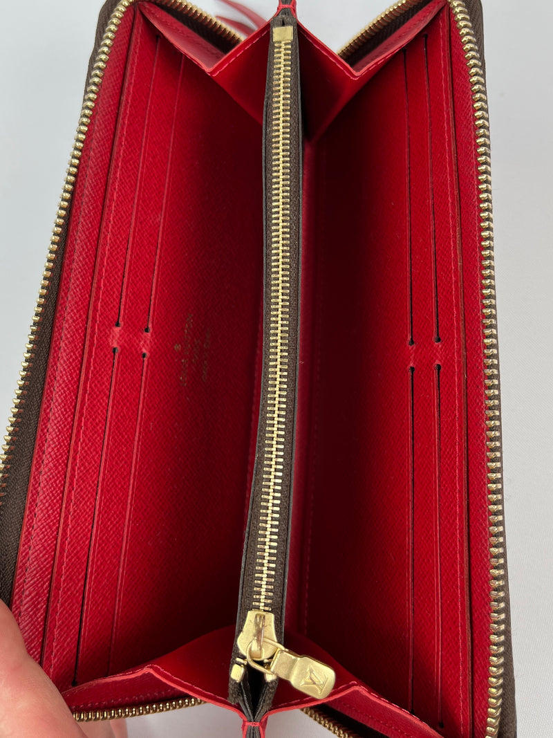 LOUIS VUITTON - CLEMENCE SLIMLINE ZIPPY WALLET DAMIER EBENE
