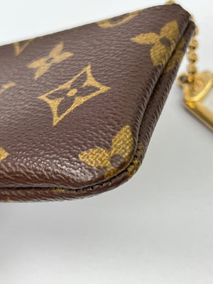 LOUIS VUITTON - POCHETTE CLES KEY CASE IN MONOGRAM CANVAS