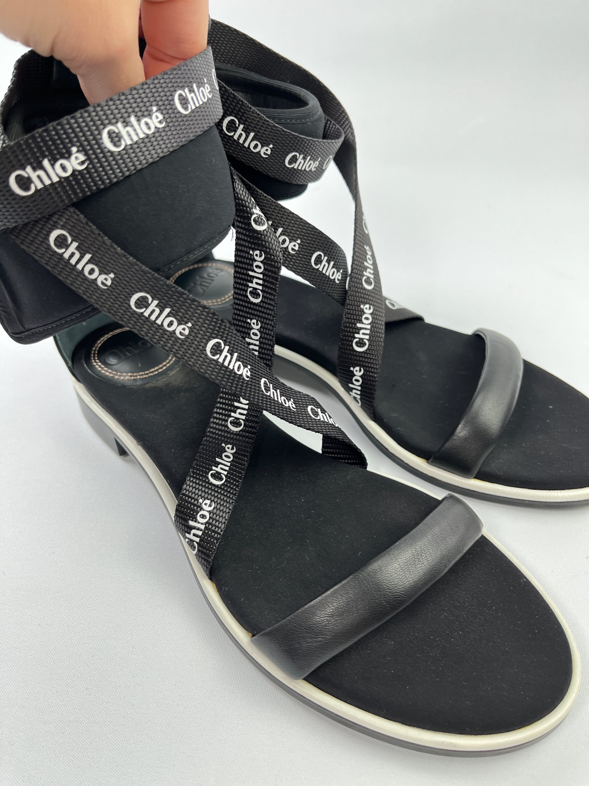 CHLOE VERONICA LOGO LEATHER SANDALS SIZE 38 RE.LUXE AU