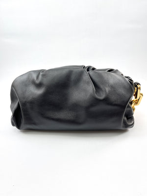 BOTTEGA VENETA - CHAIN POUCH BLACK LEATHER SHOULDER BAG