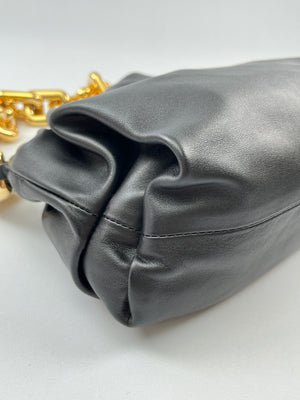 BOTTEGA VENETA - CHAIN POUCH BLACK LEATHER SHOULDER BAG