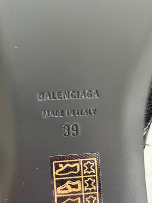 BALENCIAGA - BLACK CAGOULE SANDALS - SZ 39 - NEW