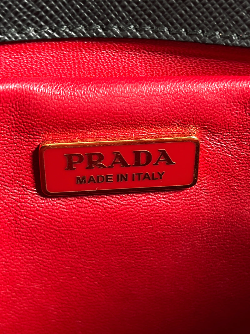 PRADA - BLACK SAFFIANO LUX CHAIN CROSSBODY BAG