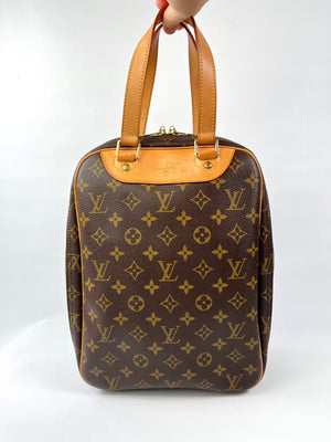 LOUIS VUITTON - EXCURSION BAG MONOGRAM CANVAS