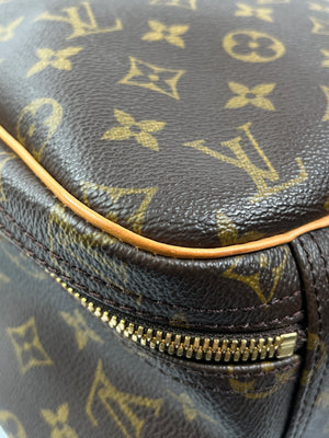 LOUIS VUITTON - EXCURSION BAG MONOGRAM CANVAS