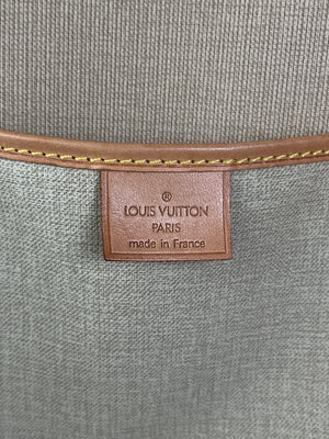 LOUIS VUITTON - EXCURSION BAG MONOGRAM CANVAS