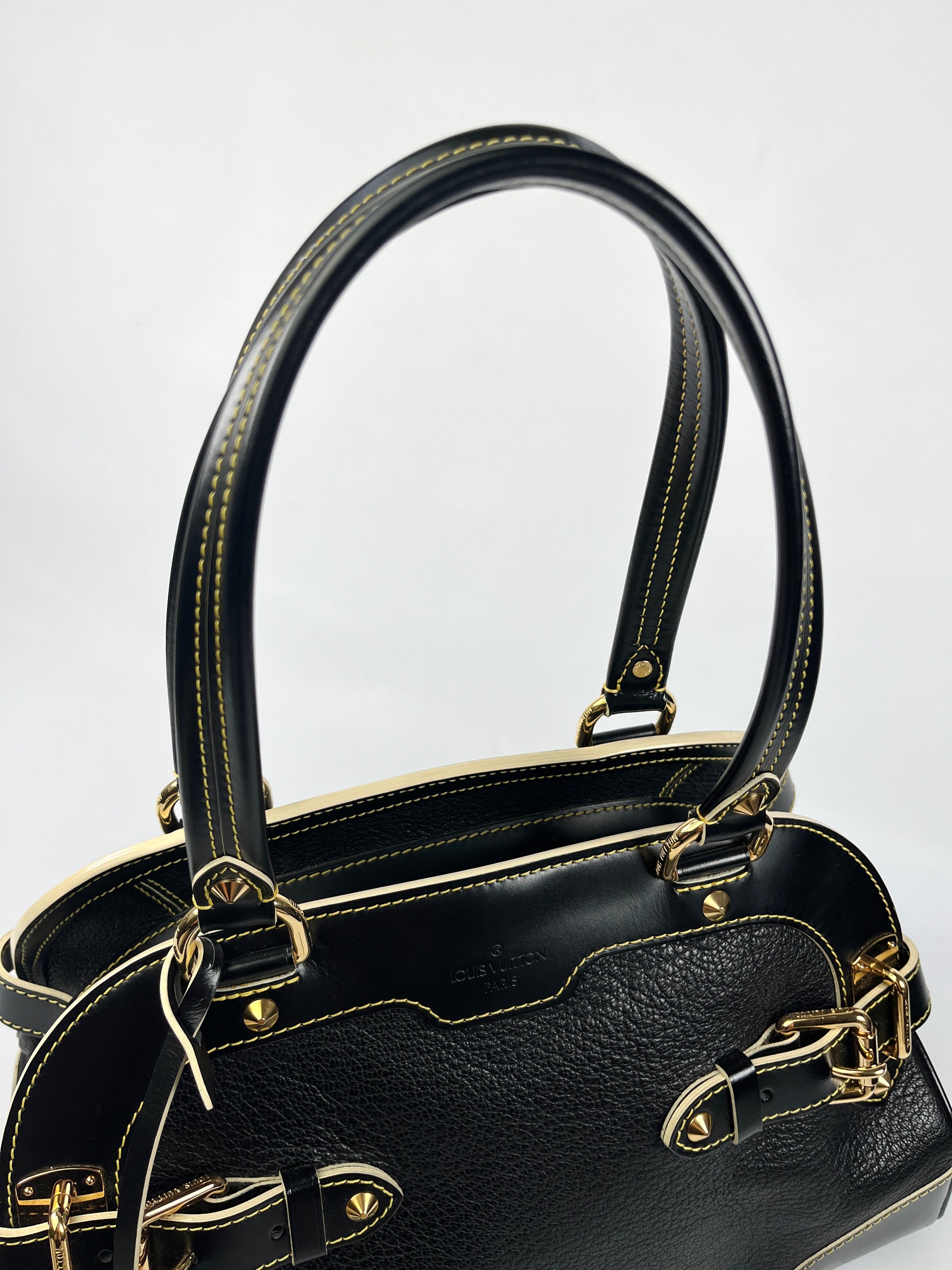 Louis Vuitton Black Suhali Leather Le Radieux Shoulder Bag ref