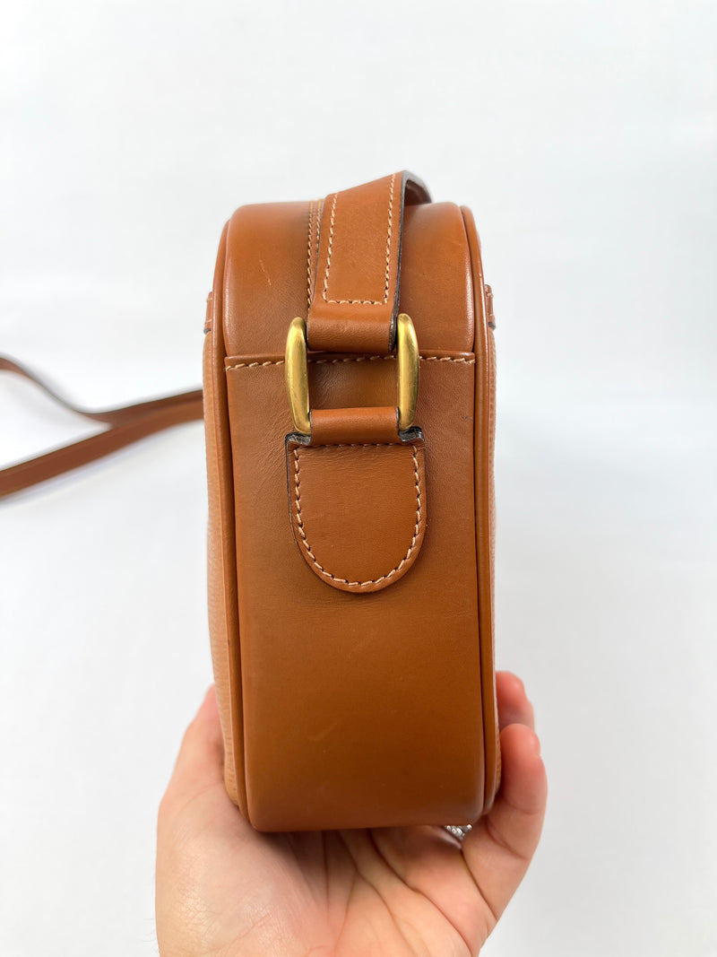 GUCCI - TAN LEATHER CAMERA CROSS BODY - VINTAGE