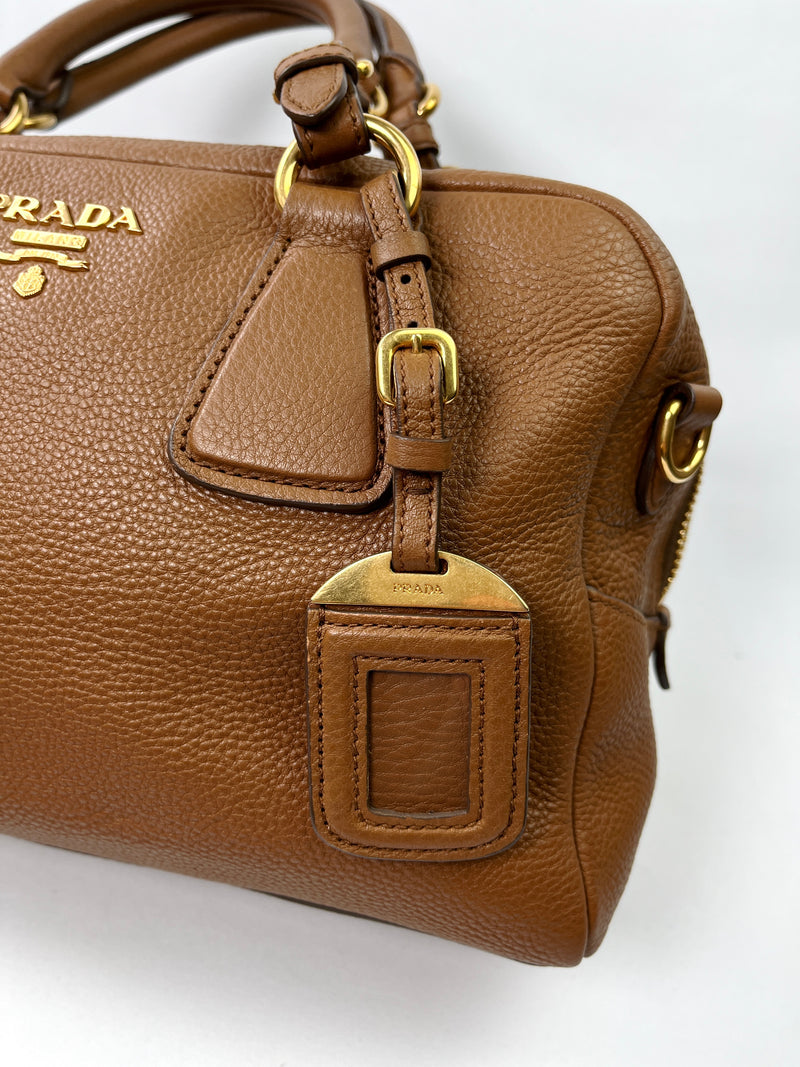 PRADA - BAULETTO BAG VITELLO DAINO MEDIUM