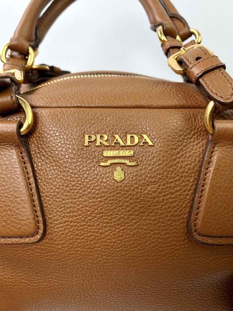 PRADA - BAULETTO BAG VITELLO DAINO MEDIUM