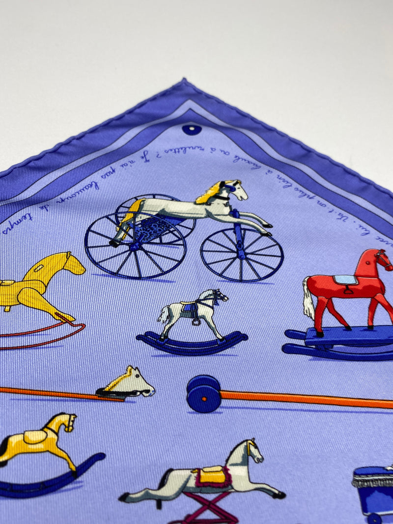 HERMÈS - 'RACONTE-MOI LE CHEVAL' SILK SCARF IN PERIWINKLE