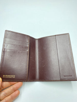 BURBERRY - HAYMARKET CHECK PASSPORT HOLDER CHOCOLATE