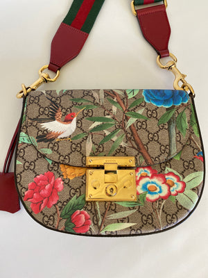 GUCCI - GG SUPREME CANVAS SADDLE BAG IN TIAN PRINT