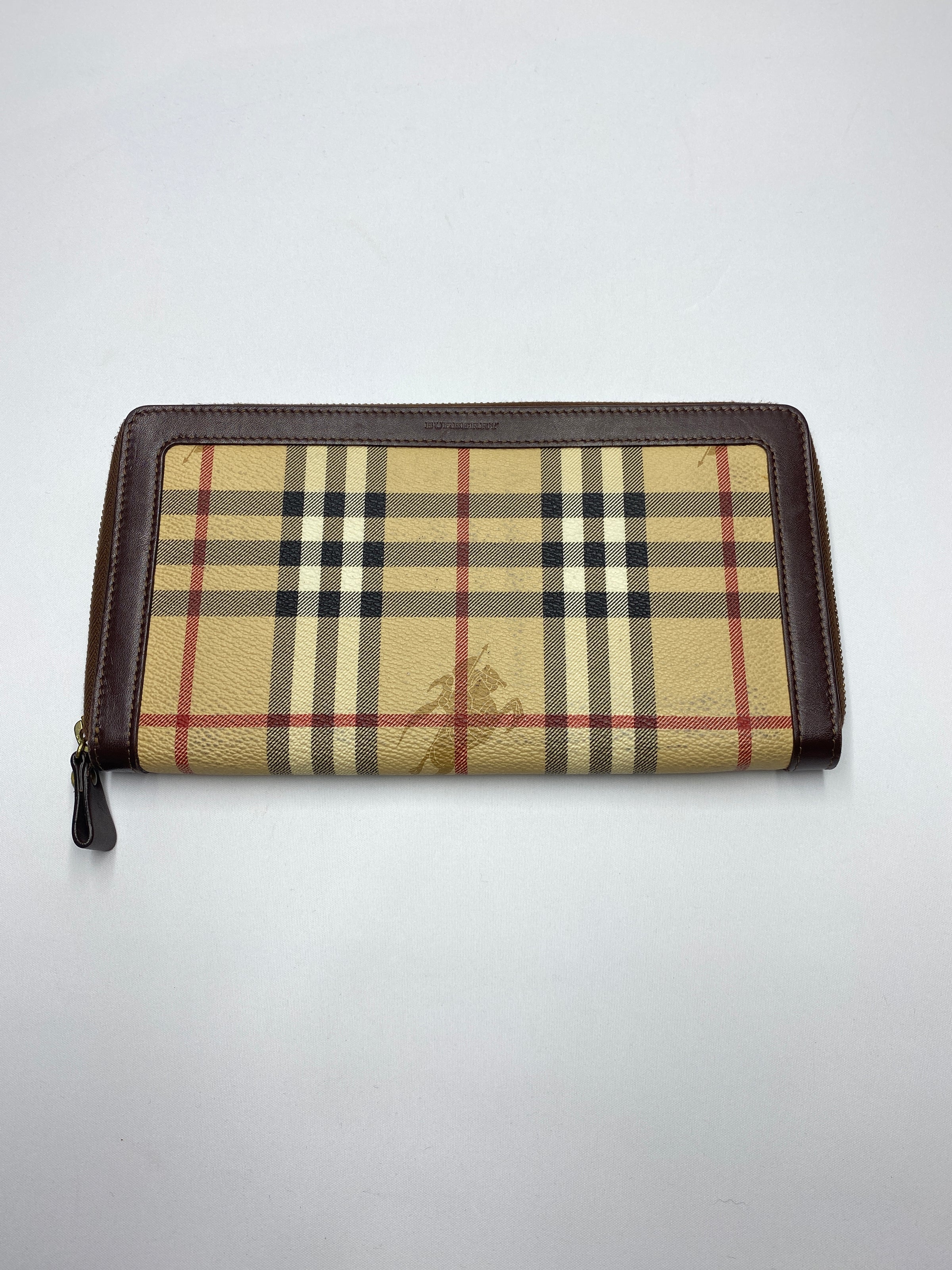 BURBERRY HAYMARKET CHECK LARGE TRAVEL ZIP AROUND WALLET
