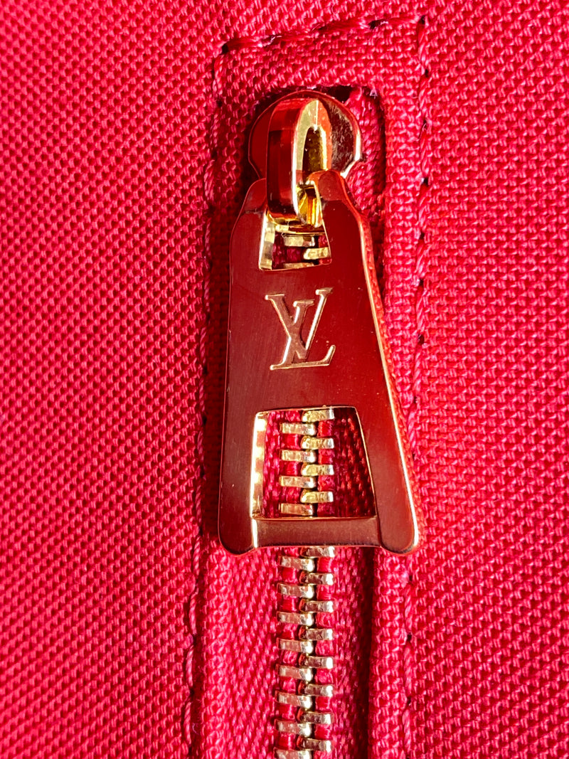 LOUIS VUITTON - ONTHEGO MM BAG IN MONOGRAM CANVAS