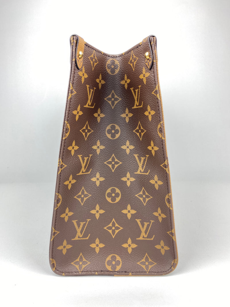 LOUIS VUITTON - ONTHEGO MM BAG IN MONOGRAM CANVAS