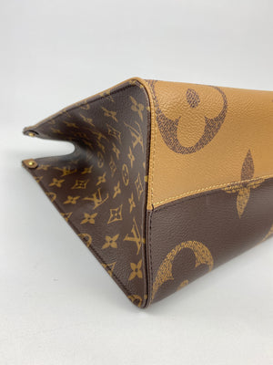 LOUIS VUITTON - ONTHEGO MM BAG IN MONOGRAM CANVAS
