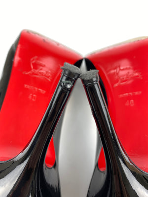 CHRISTIAN LOUBOUTIN - BLACK PATENT LEATHER HEELS - SZ 40