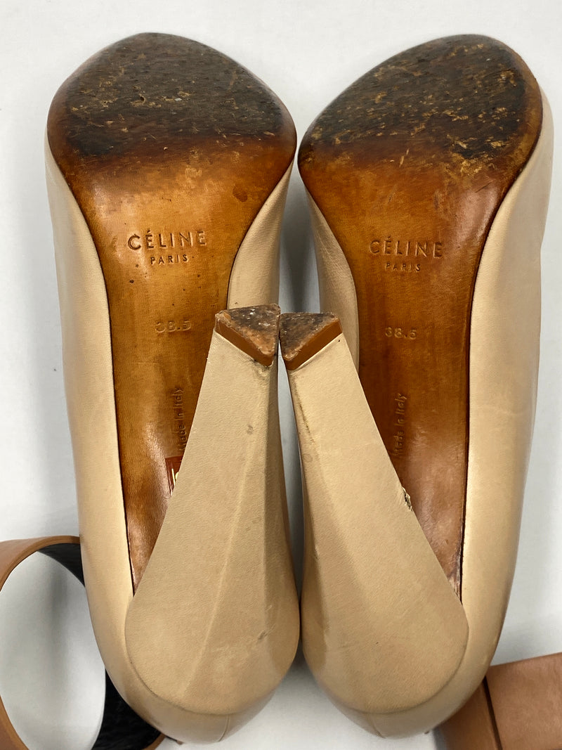 CELINE - BEIGE PUMPS WITH CONTRAST TAN ANKLE CUFF  - SZ 38.5
