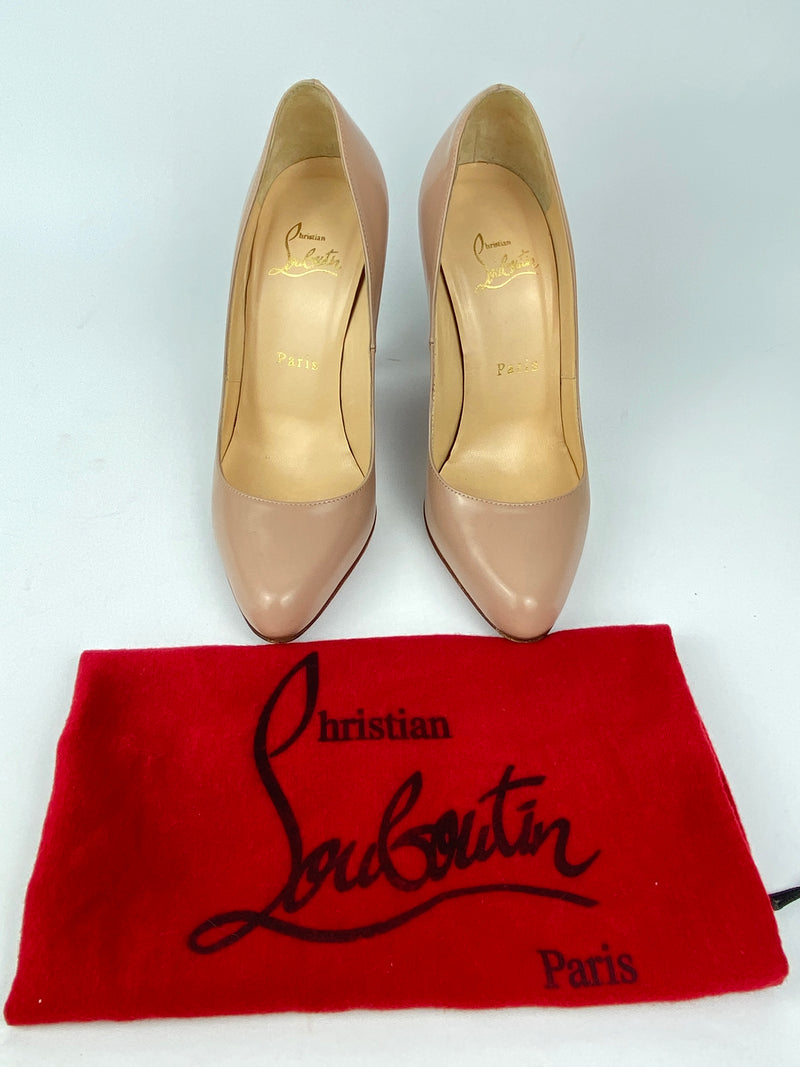 CHRISTIAN LOUBOUTIN - NUDE PUMPS - SZ 36.5